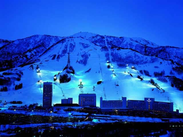 苗場スキー場
