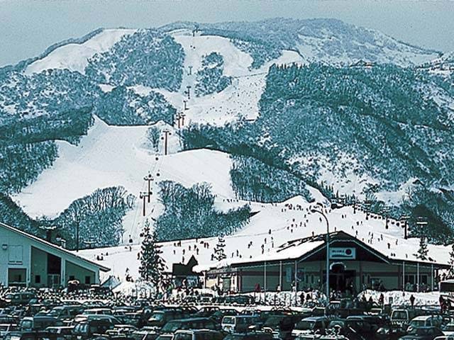イオックス・アローザスキー場